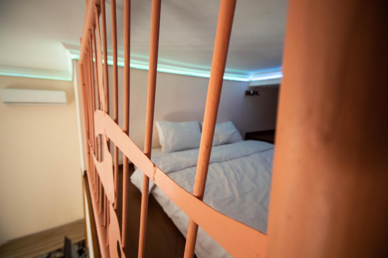 Kyiv Rouge Apartment Екстериор снимка